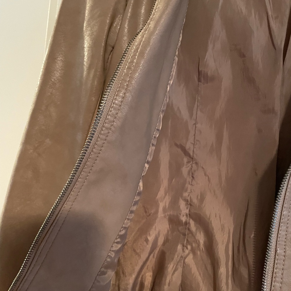 Coalition Leather Jacket - Picture 4 of 4